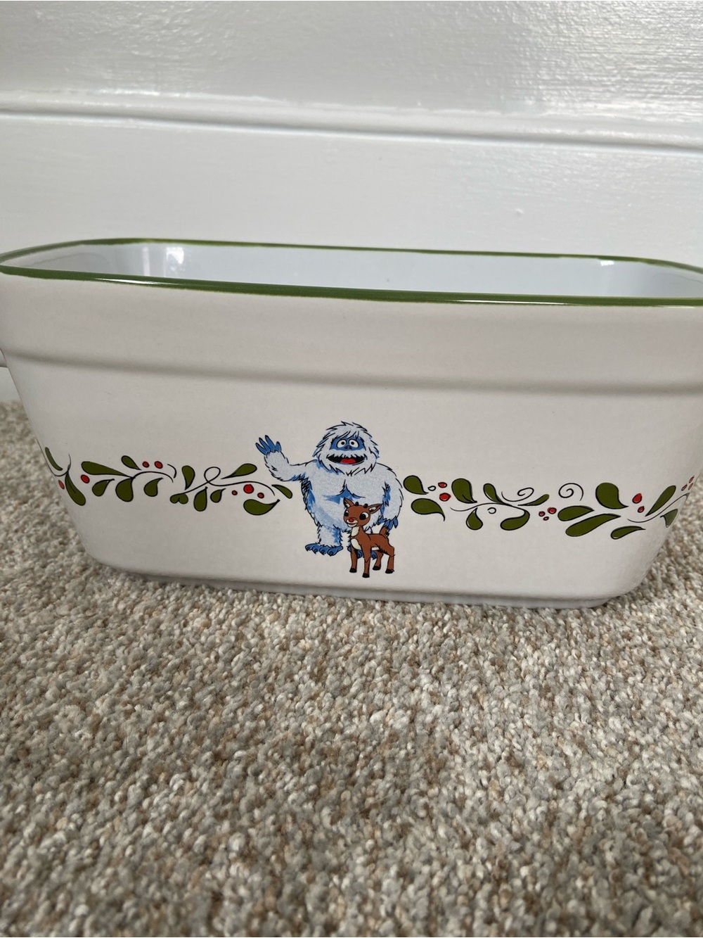 Rudolph the Red-Nosed Reindeer 9"x 5" Ceramic Baking Loaf Bread Pan - Picture 2 of 10